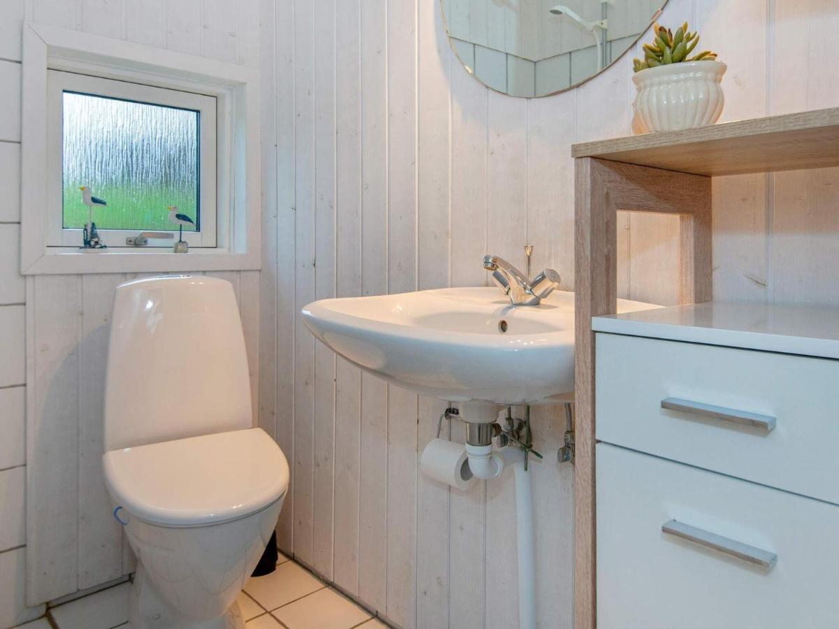 8 Person Holiday Home In Nordborg Exterior foto